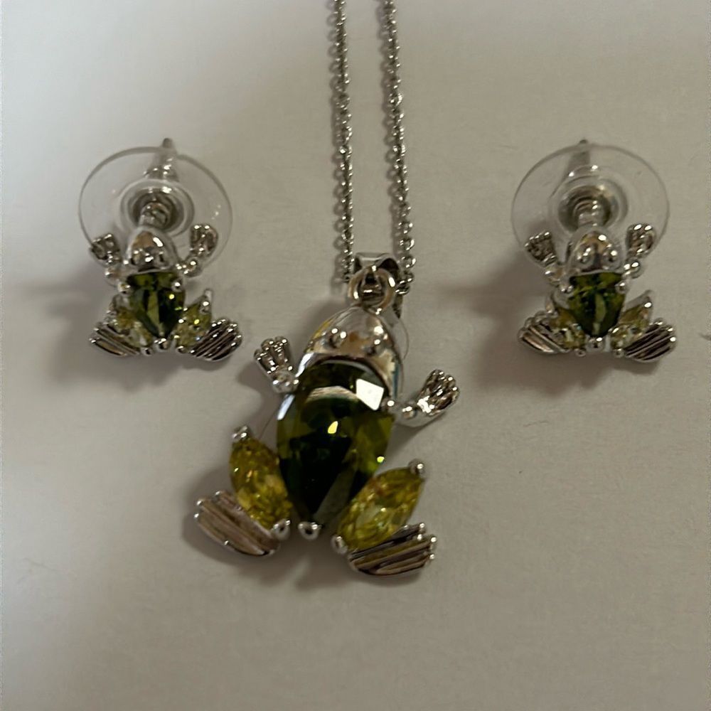 Frog Pendant and Earrings Set